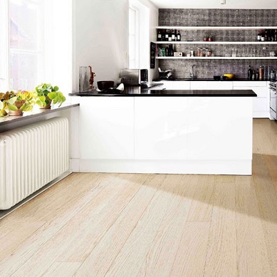 Vinyl Flooring vs Laminate Flooring: Which is Better?   