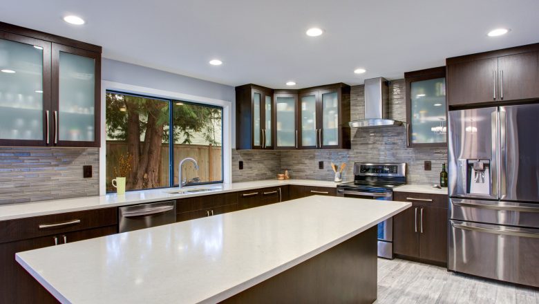 Reviewing quartz countertops for your new home!