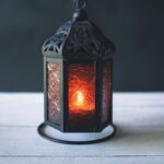 BUYING GUIDE FOR DECORATIVE CANDLE LANTERN