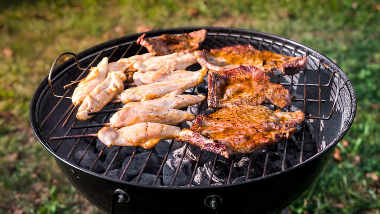 Charcoal BBQ Mastery Tips for a Perfect British Cookout